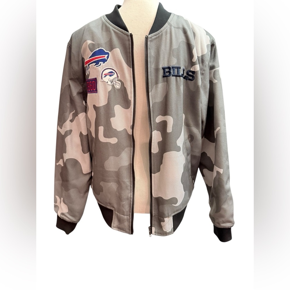 The Wild collective Buffalo Bills one family NFL camo bomber jacket full zip - Picture 9 of 15